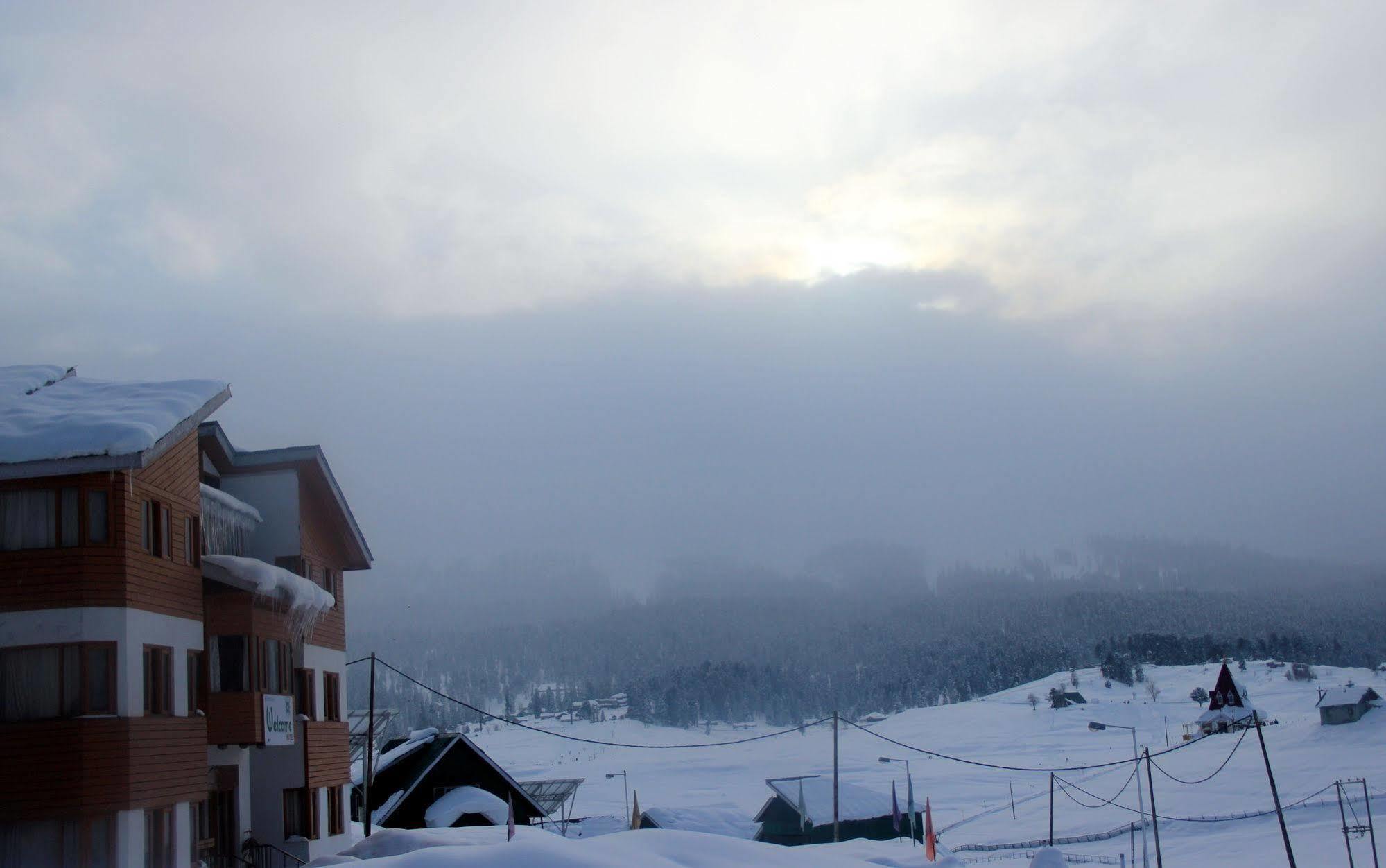 Welcome Hotel Gulmarg Exterior photo